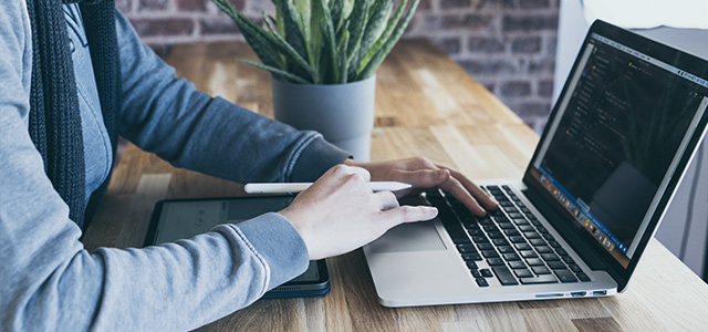 B2B & WEB BUSINESS